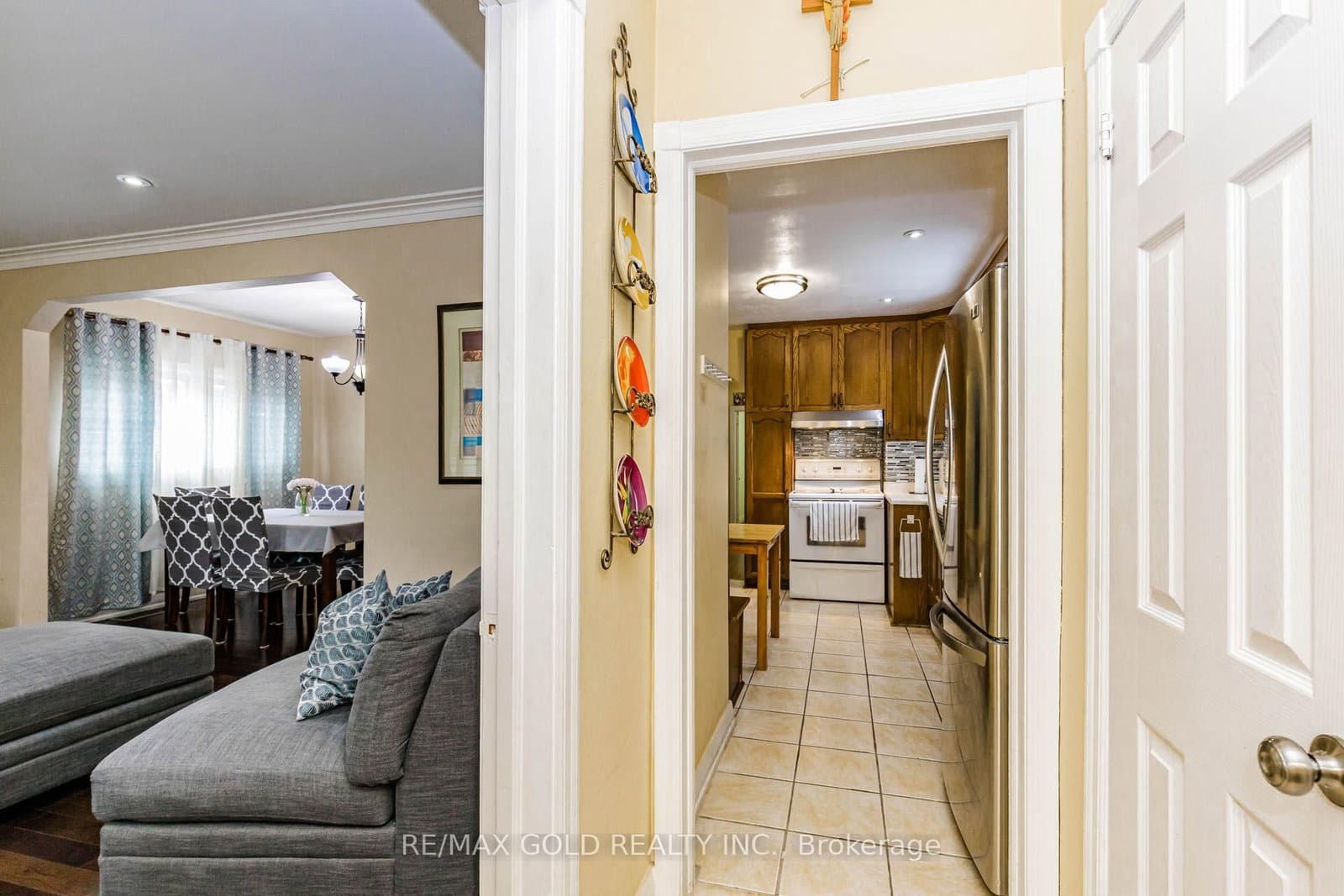 23 Rensburg Drive thumbnail 5