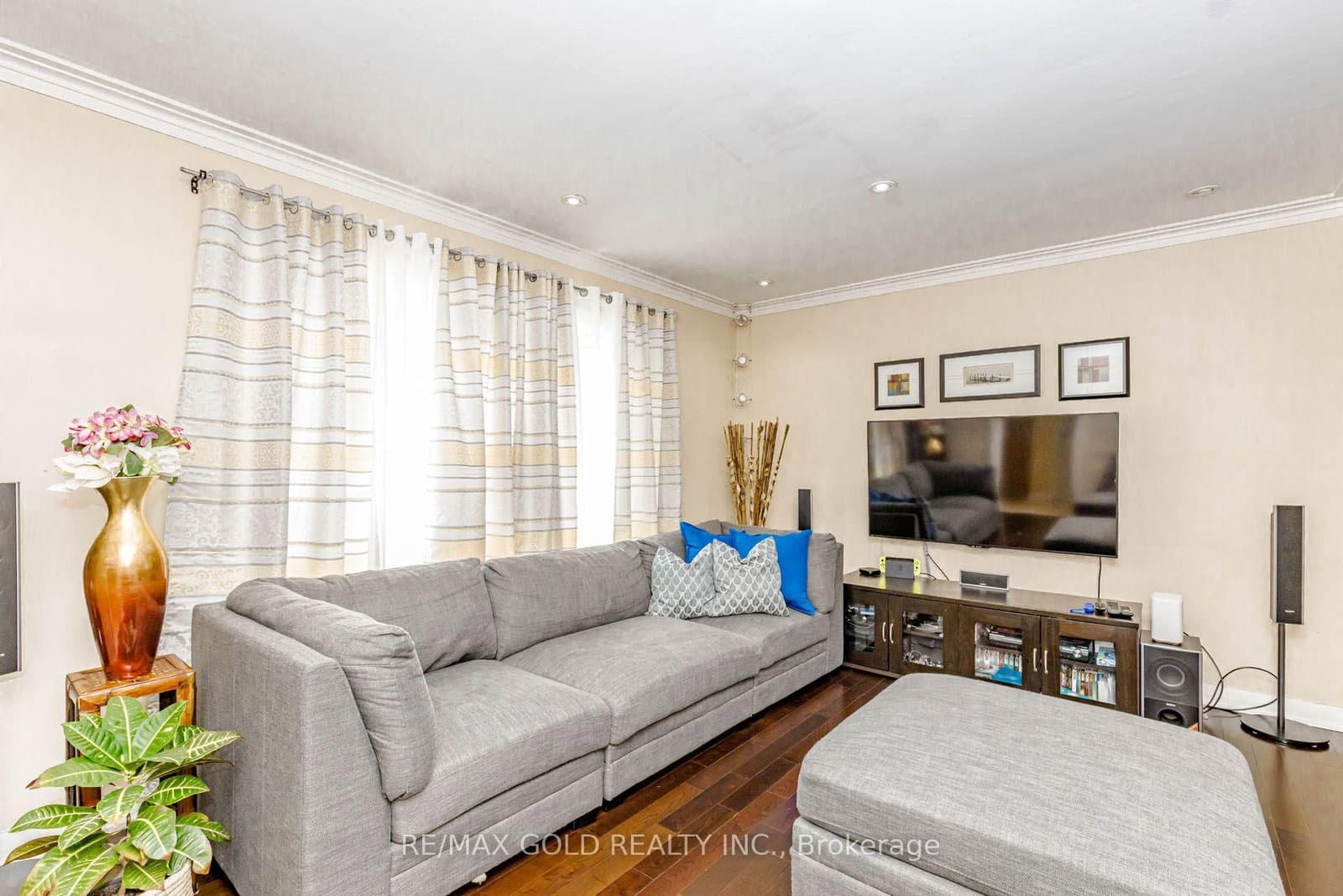 23 Rensburg Drive thumbnail 7