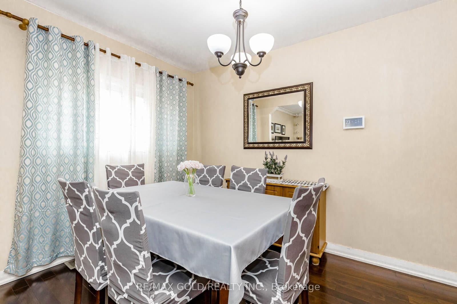 23 Rensburg Drive thumbnail 9