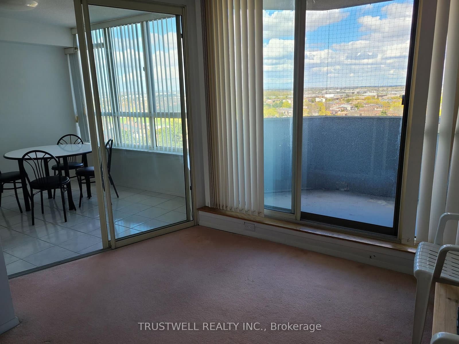 30 Thunder Grove, Unit 1010 thumbnail 14