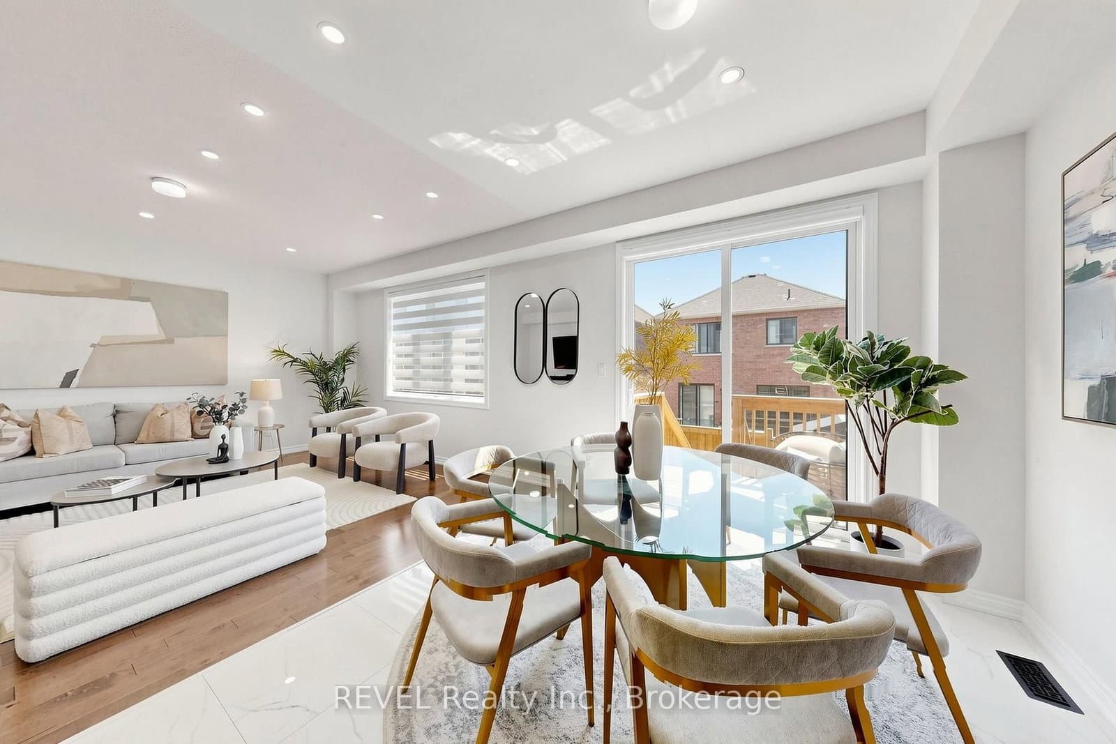 993 Lockie Drive thumbnail 18