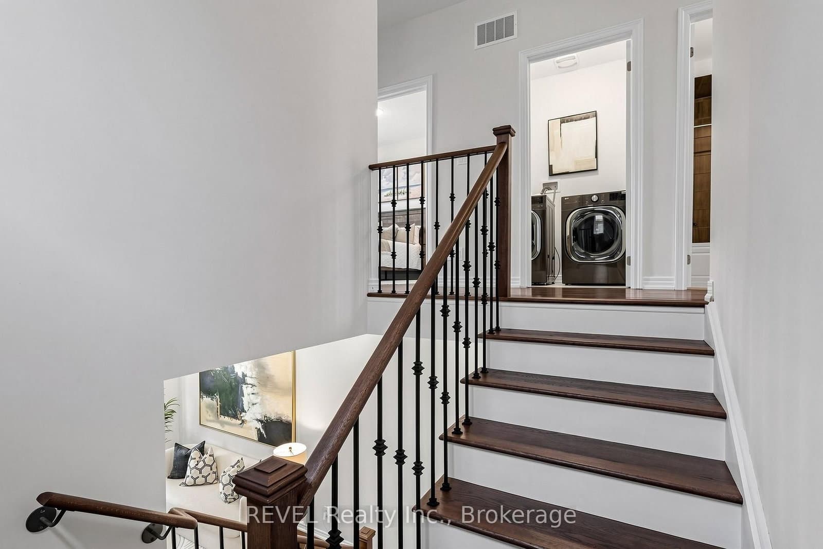 993 Lockie Drive thumbnail 22
