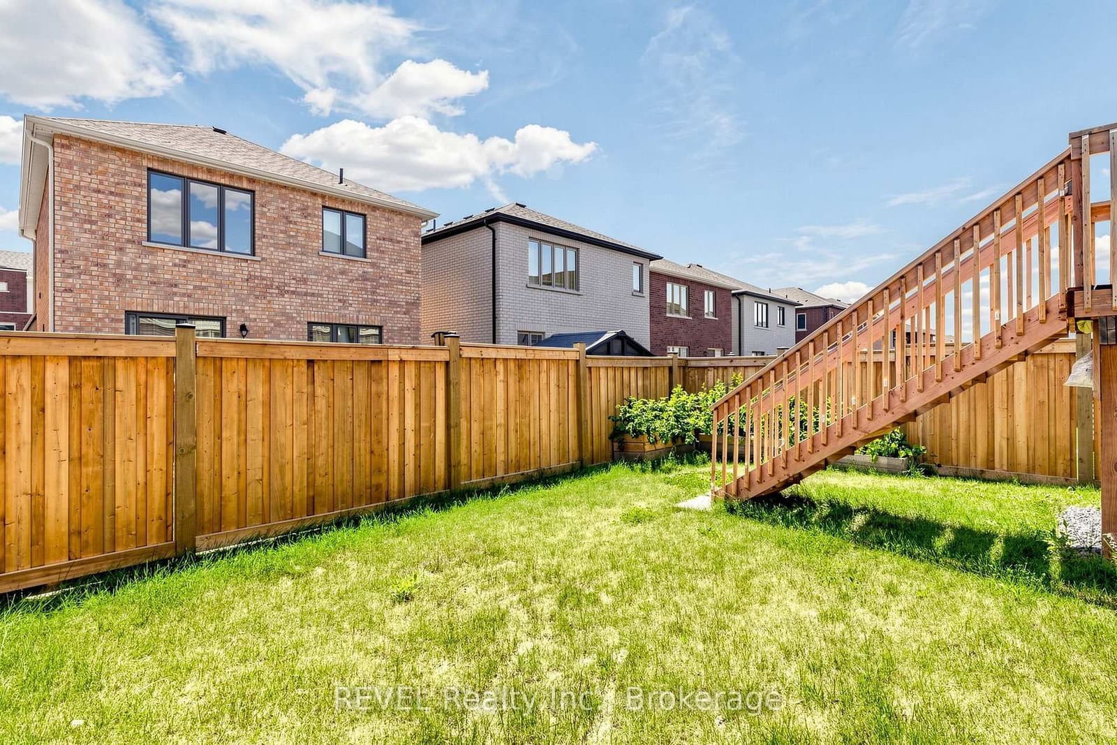993 Lockie Drive thumbnail 46