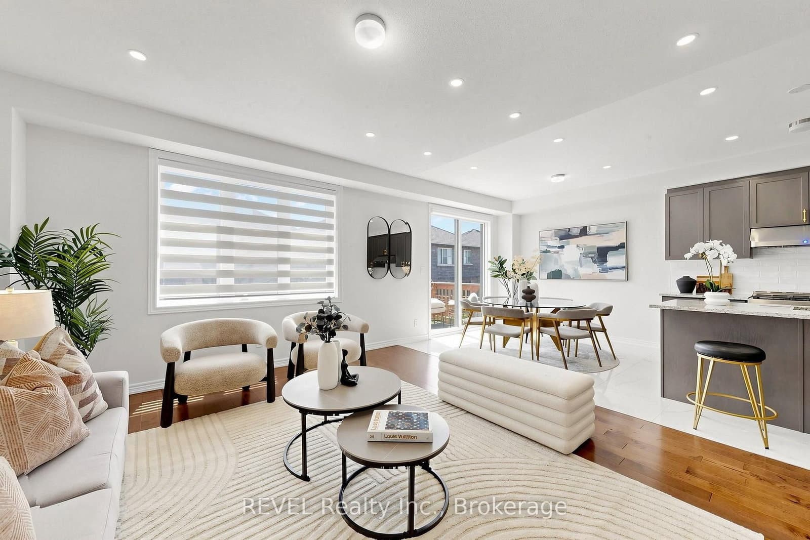 993 Lockie Drive thumbnail 7