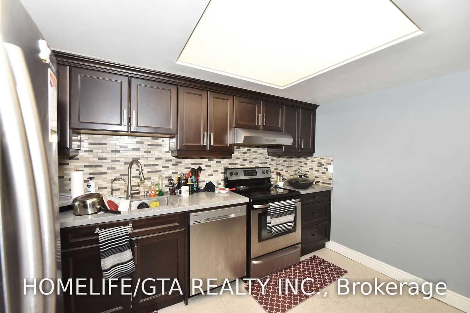 2460 Eglinton Avenue E, Unit 1710 thumbnail 14