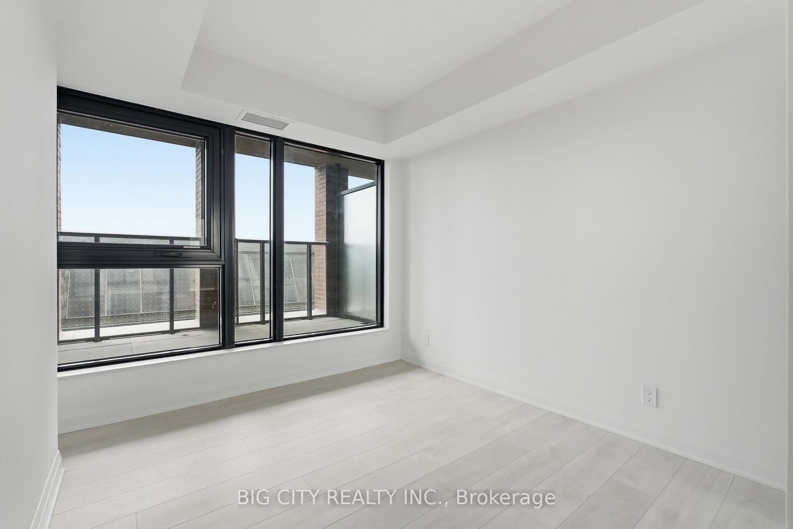 25 Frederick Todd Way, Unit 310 thumbnail 12