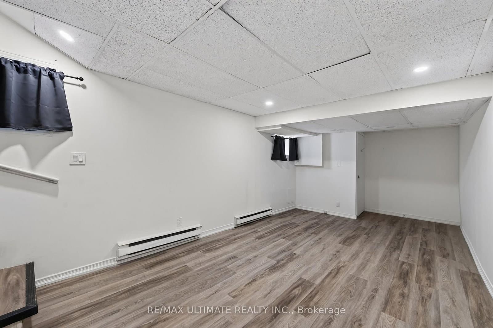 2360 Queen Street E, Unit 3 thumbnail 15