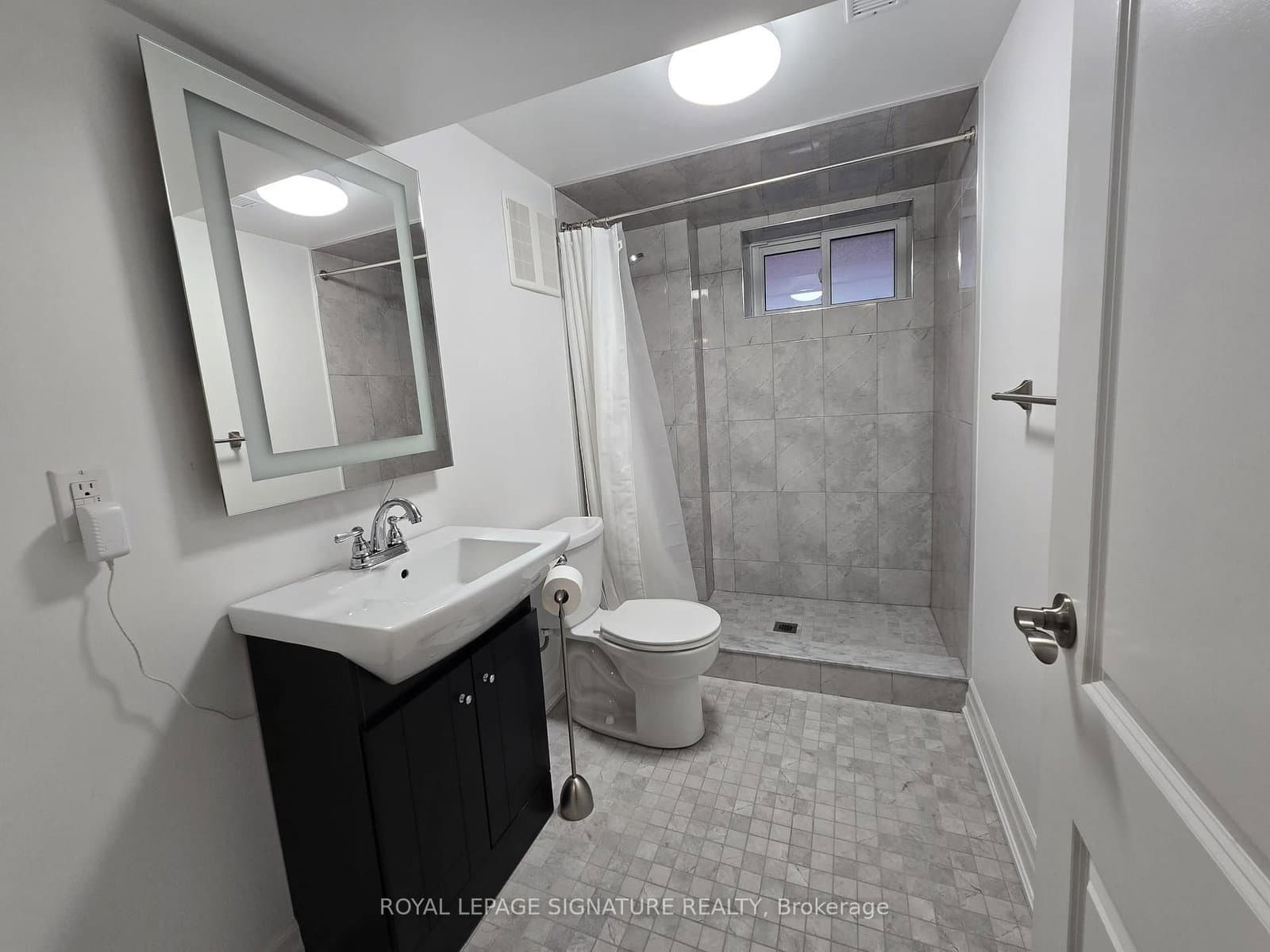 141 Phillip Avenue, Unit Lower thumbnail 15