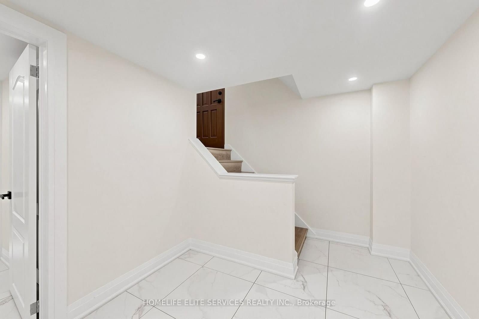 76 Gooderham Drive thumbnail 27