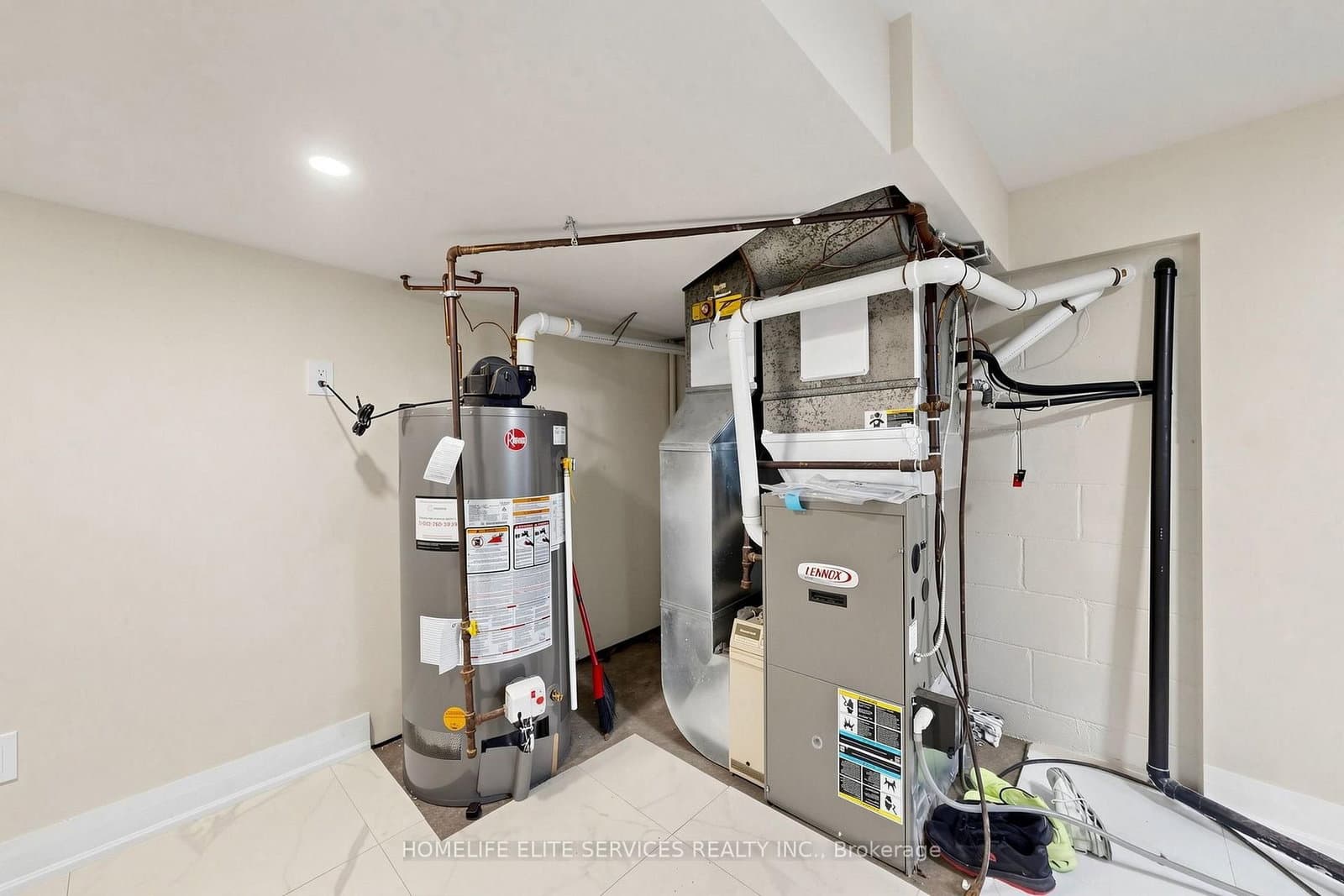 76 Gooderham Drive thumbnail 44