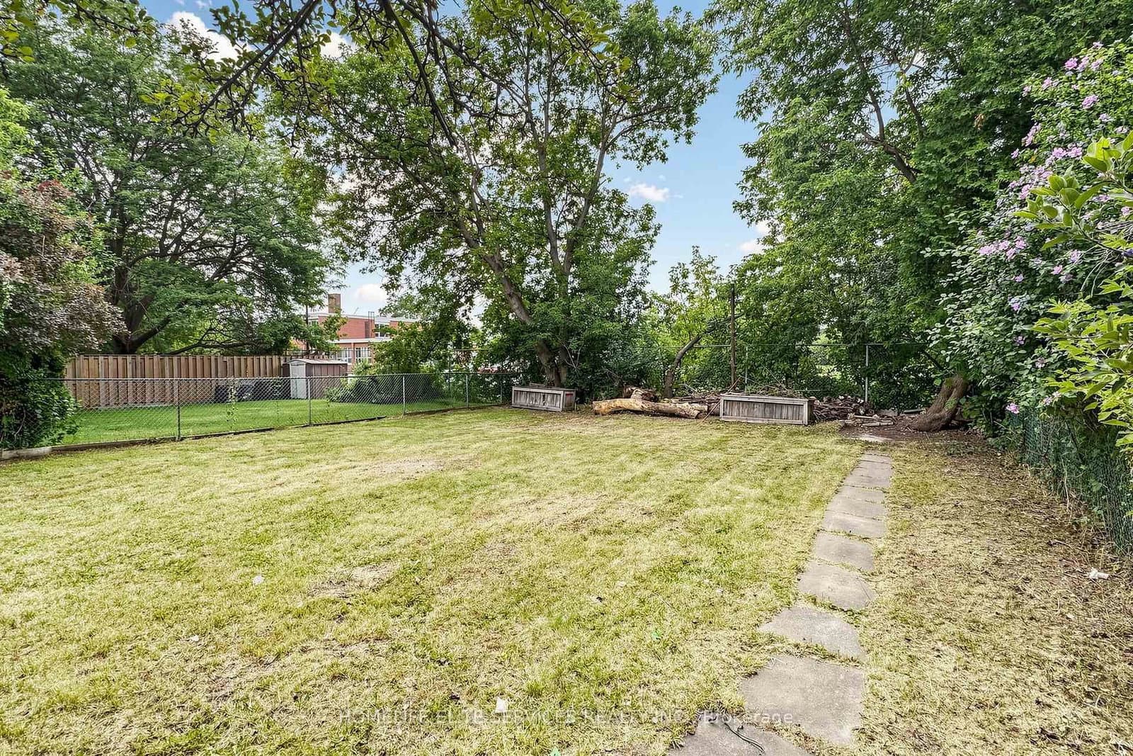 76 Gooderham Drive thumbnail 49
