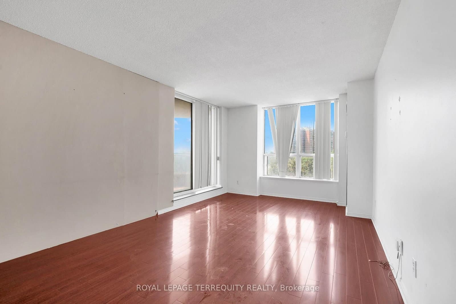 400 McLevin Avenue, Unit 602 thumbnail 3