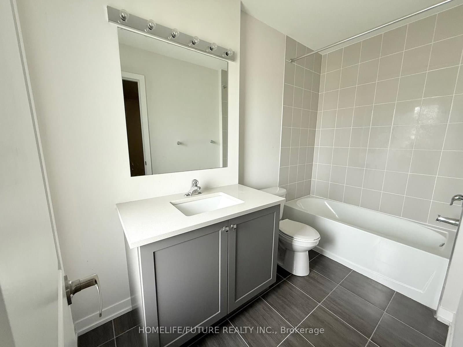 1956 Altona Road, Unit 2 thumbnail 10