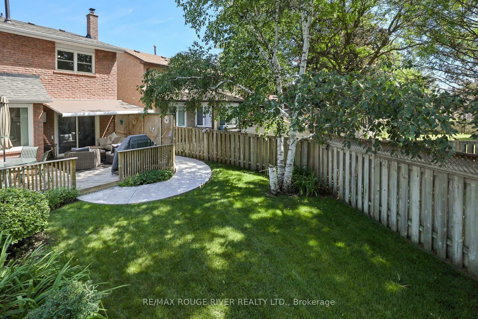 11 Canmore Boulevard thumbnail 36