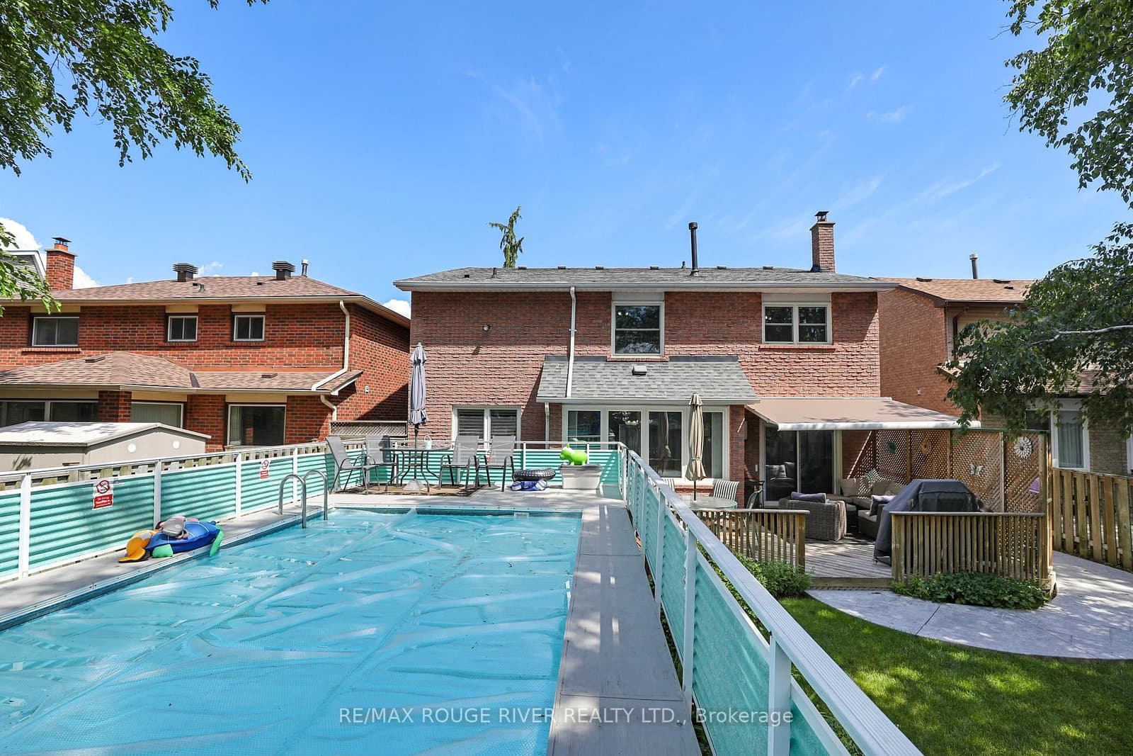 11 Canmore Boulevard thumbnail 40