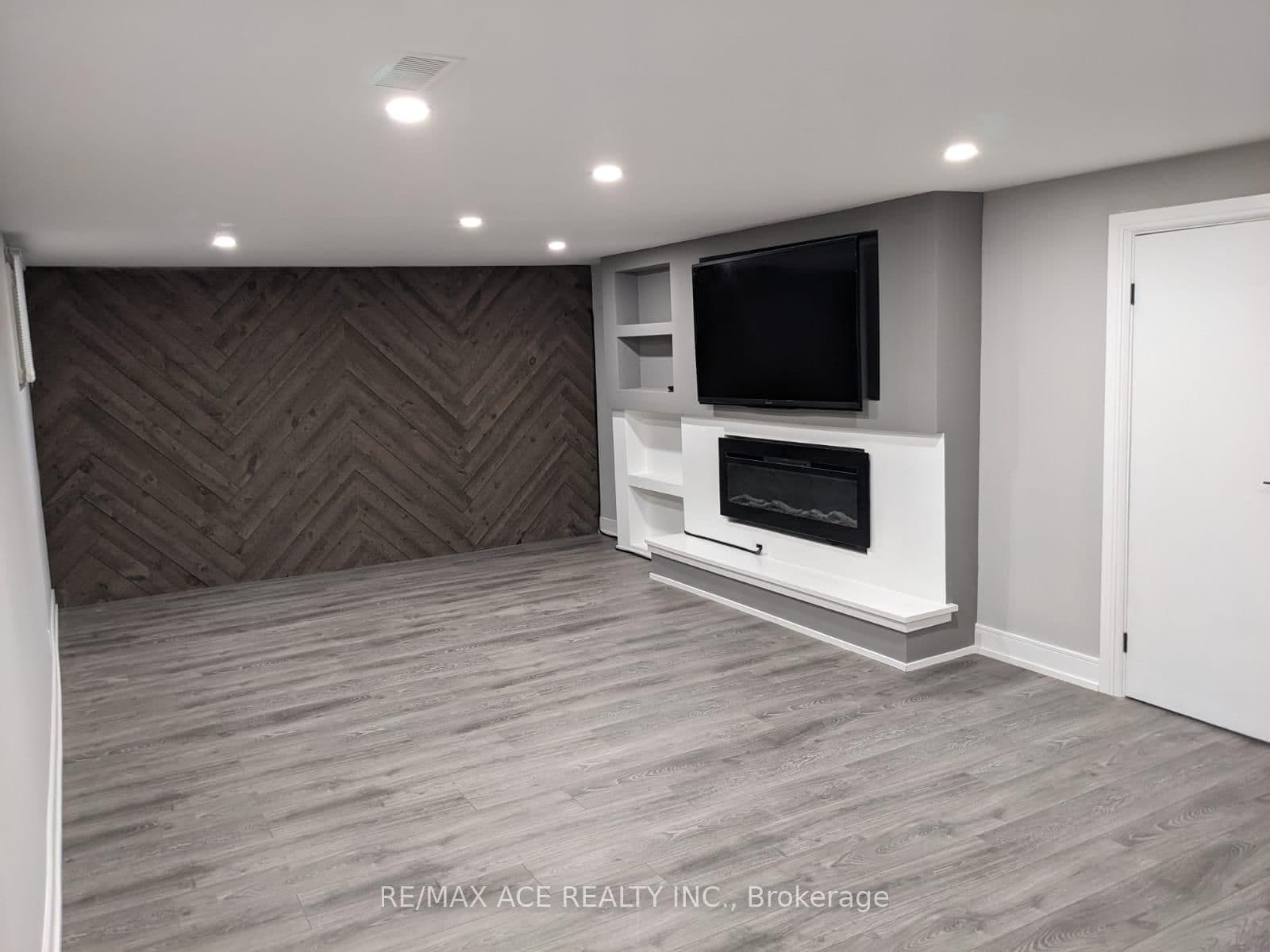 18 Mackinac Crescent, Unit Bsmt thumbnail 3