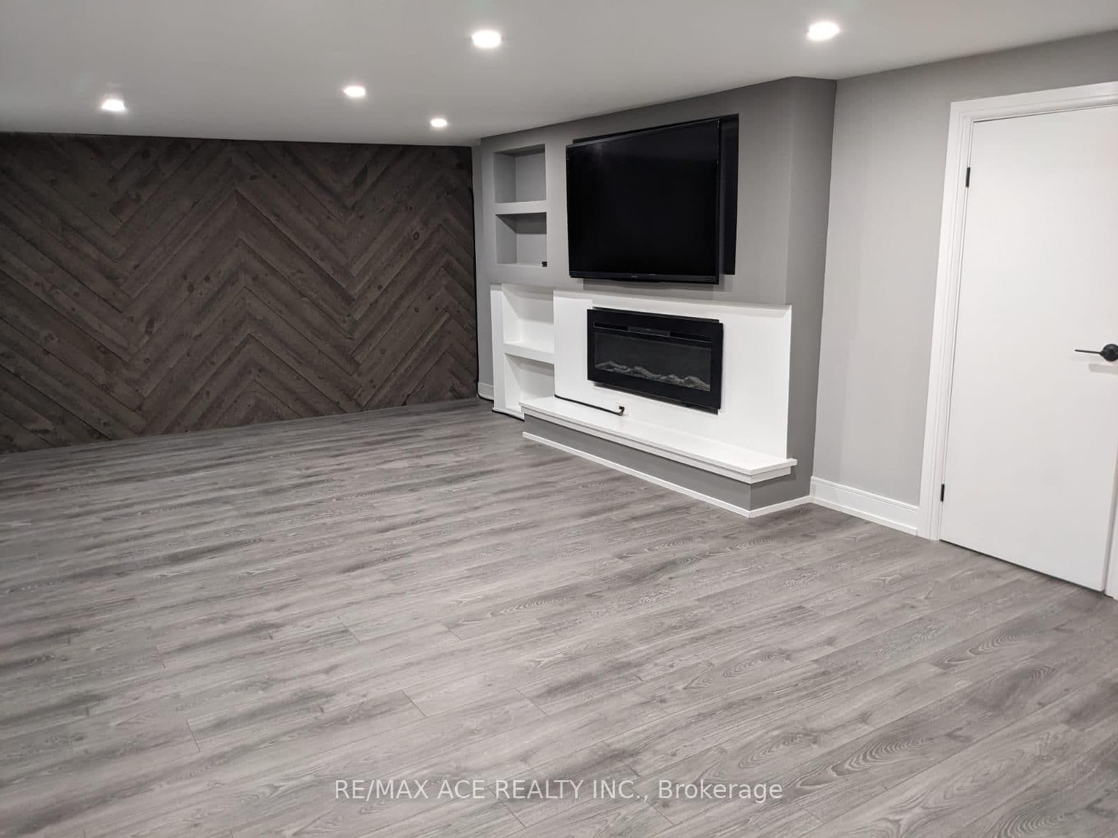 18 Mackinac Crescent, Unit Bsmt thumbnail 4