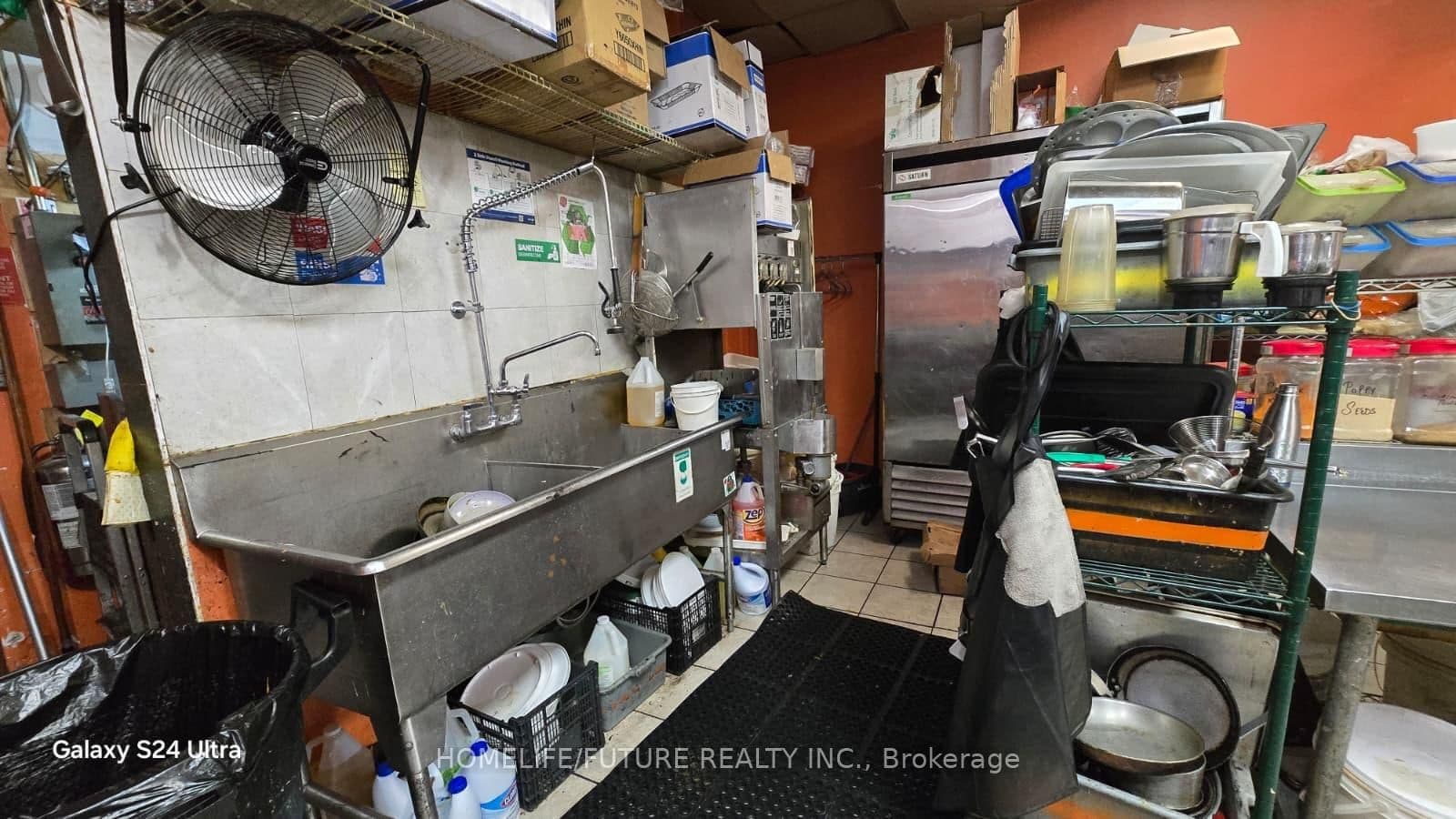 1211 Kingston Road, Unit 14B thumbnail 13