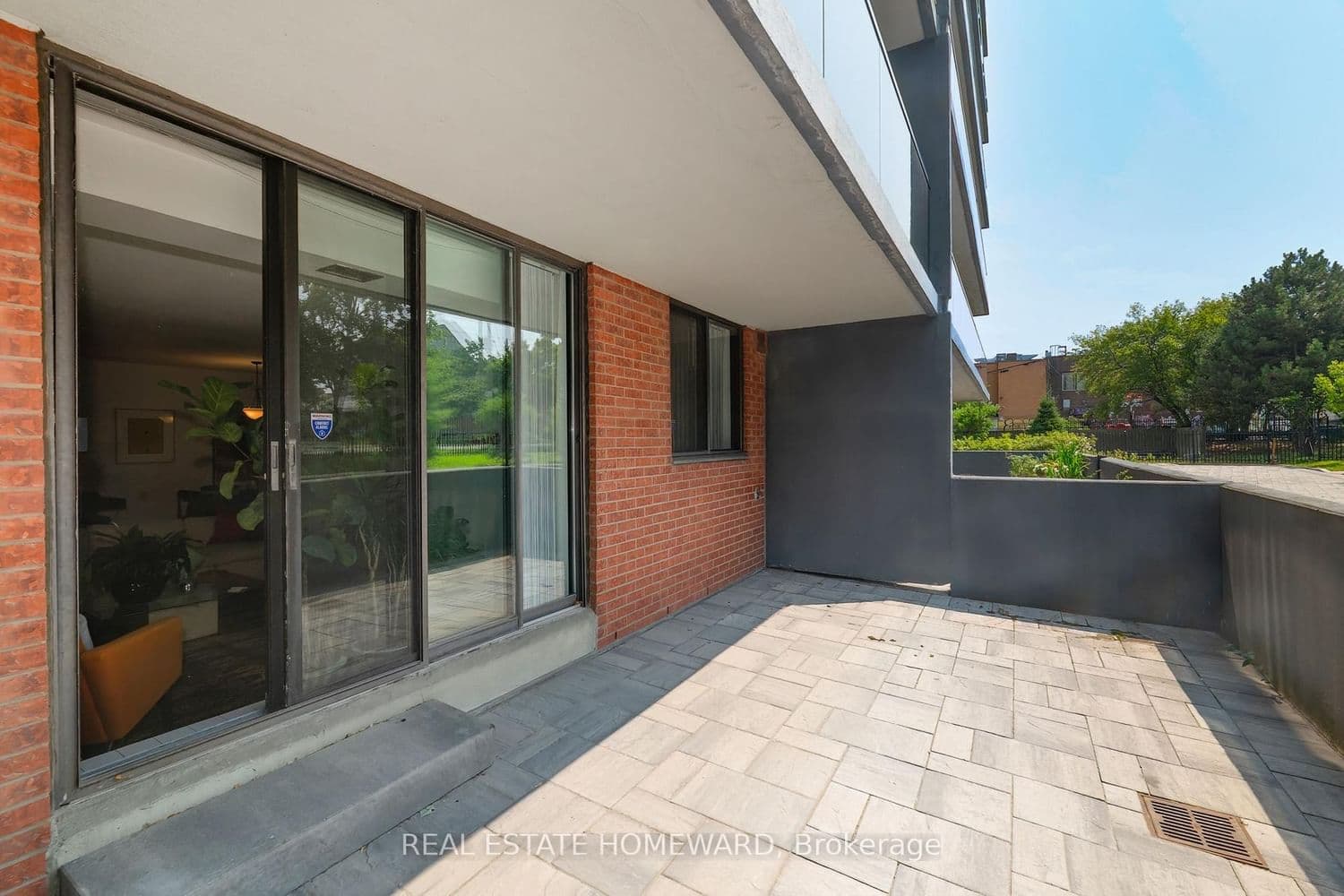 757 Victoria Park Avenue, Unit 106 thumbnail 22