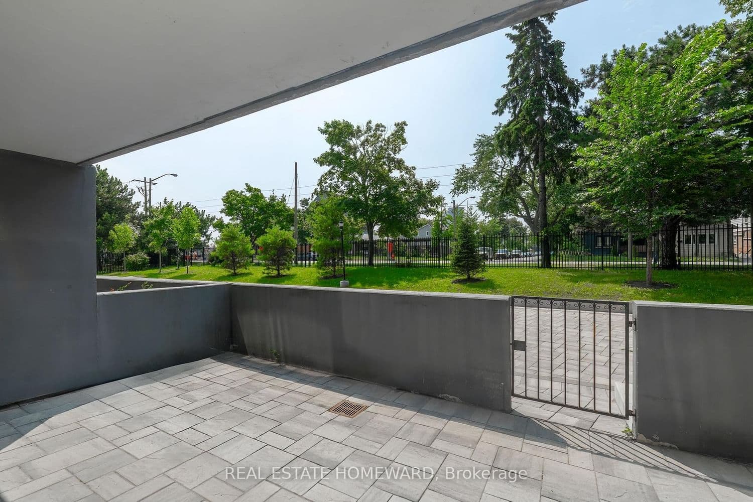 757 Victoria Park Avenue, Unit 106 thumbnail 34