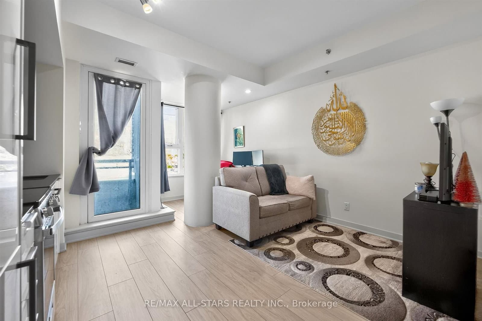 90 Glen Everest Road, Unit 309 thumbnail 13