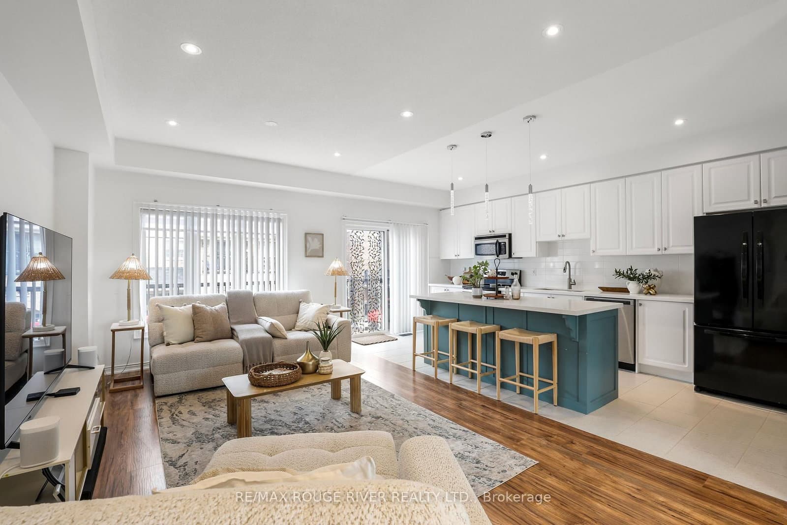 17 Devineridge Avenue thumbnail 9