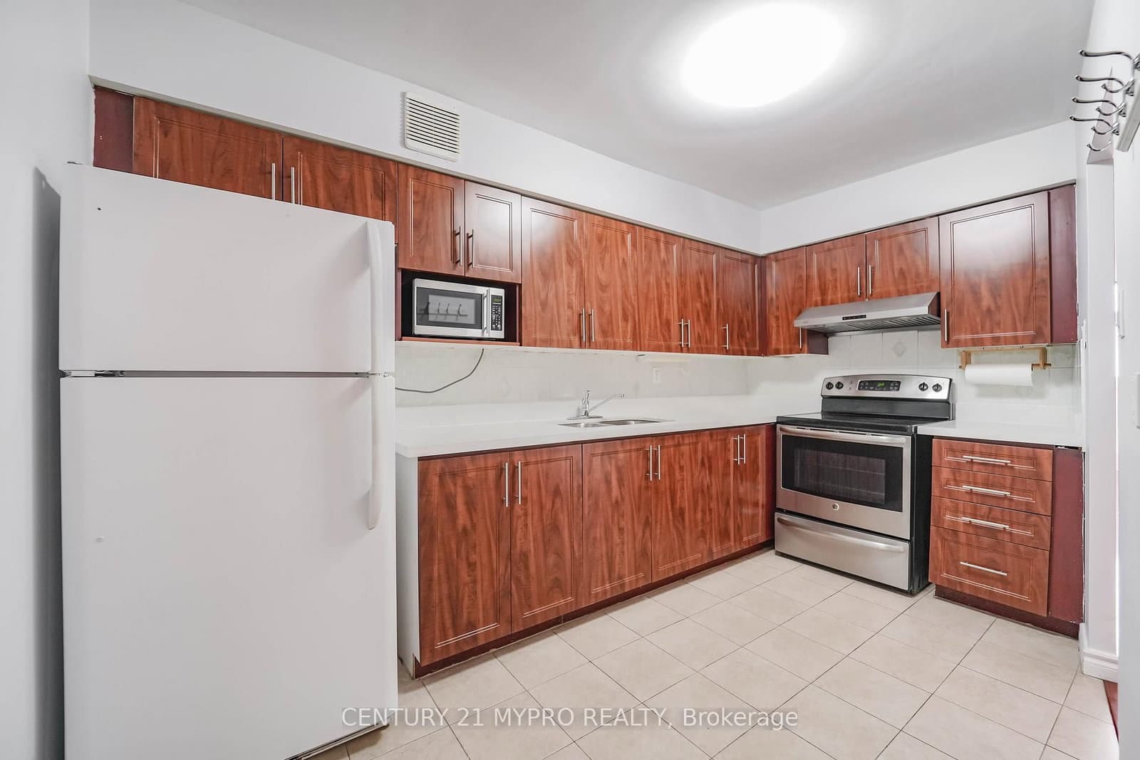 100 Echo Point, Unit 1708 thumbnail 27