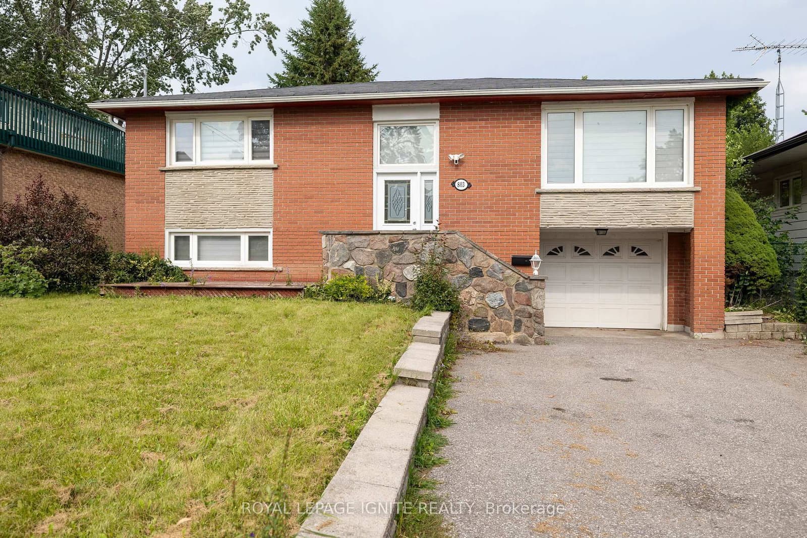 803 Fairview Avenue - Image 1