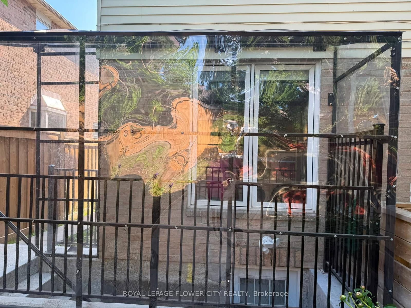 34 Gilmour Road, Unit Basement thumbnail 11