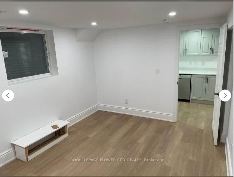 34 Gilmour Road, Unit Basement thumbnail 2