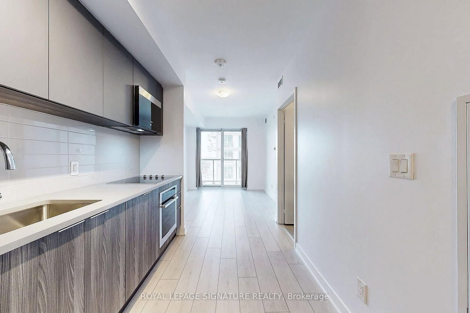 2033 Kennedy Road, Unit 2102 thumbnail 14