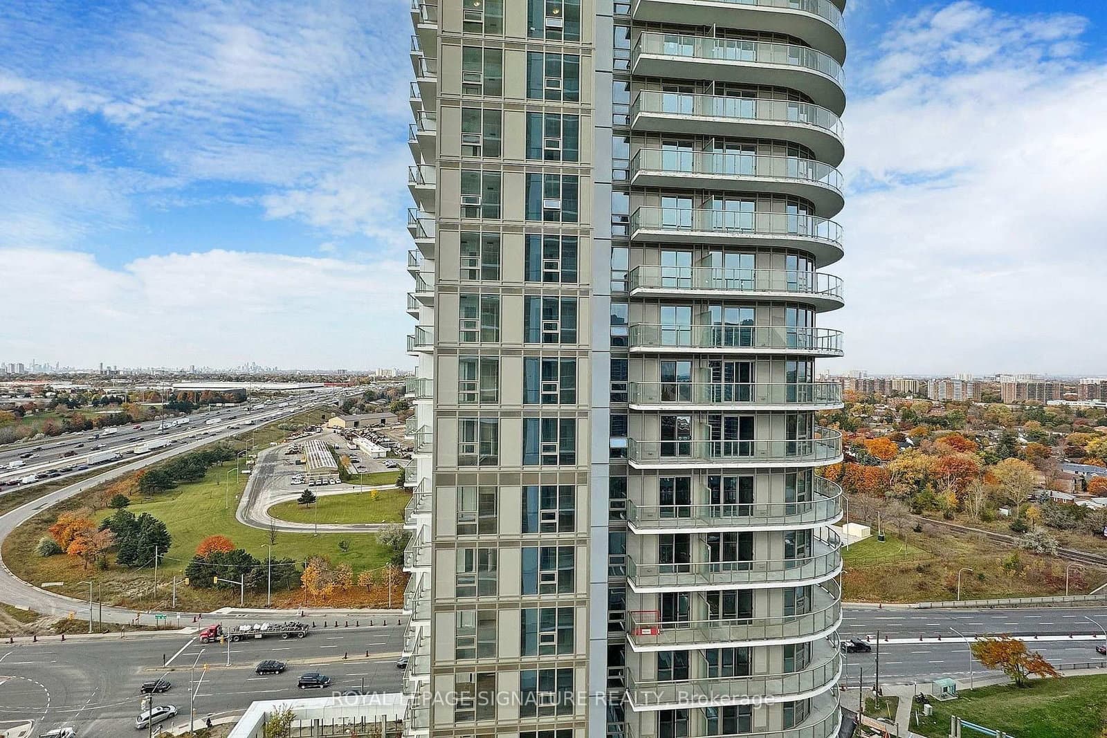 2033 Kennedy Road, Unit 2102 thumbnail 28