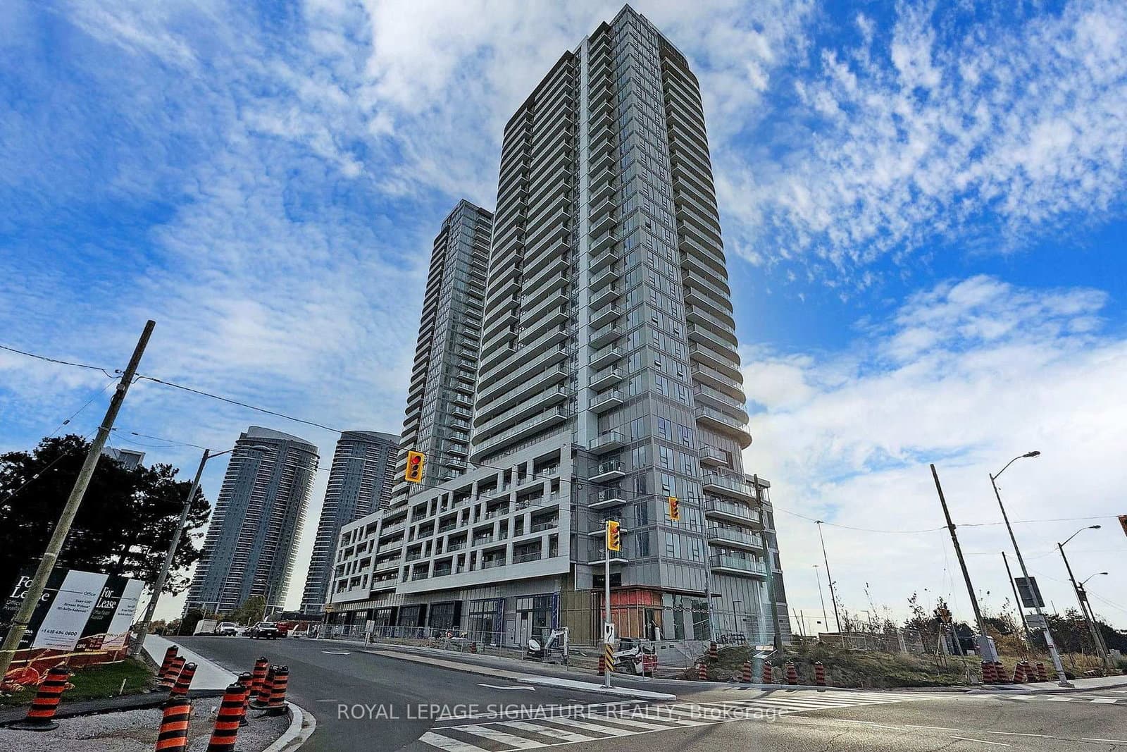 2033 Kennedy Road, Unit 2102 thumbnail 3
