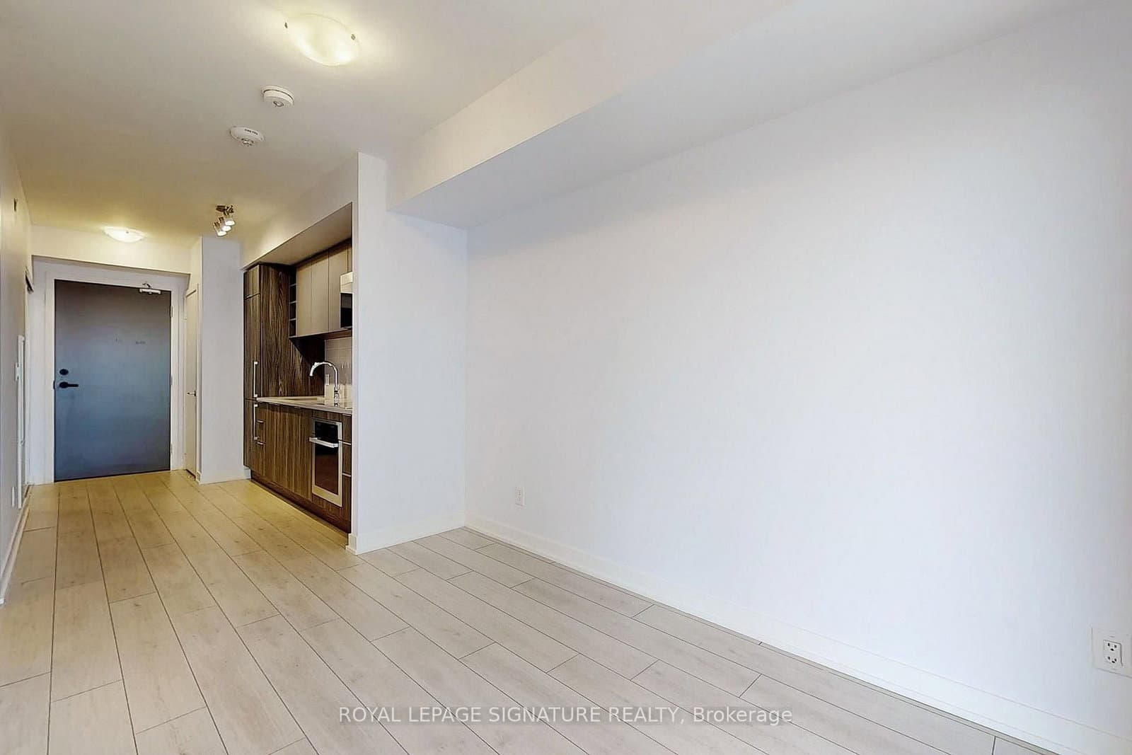2033 Kennedy Road, Unit 2102 thumbnail 8