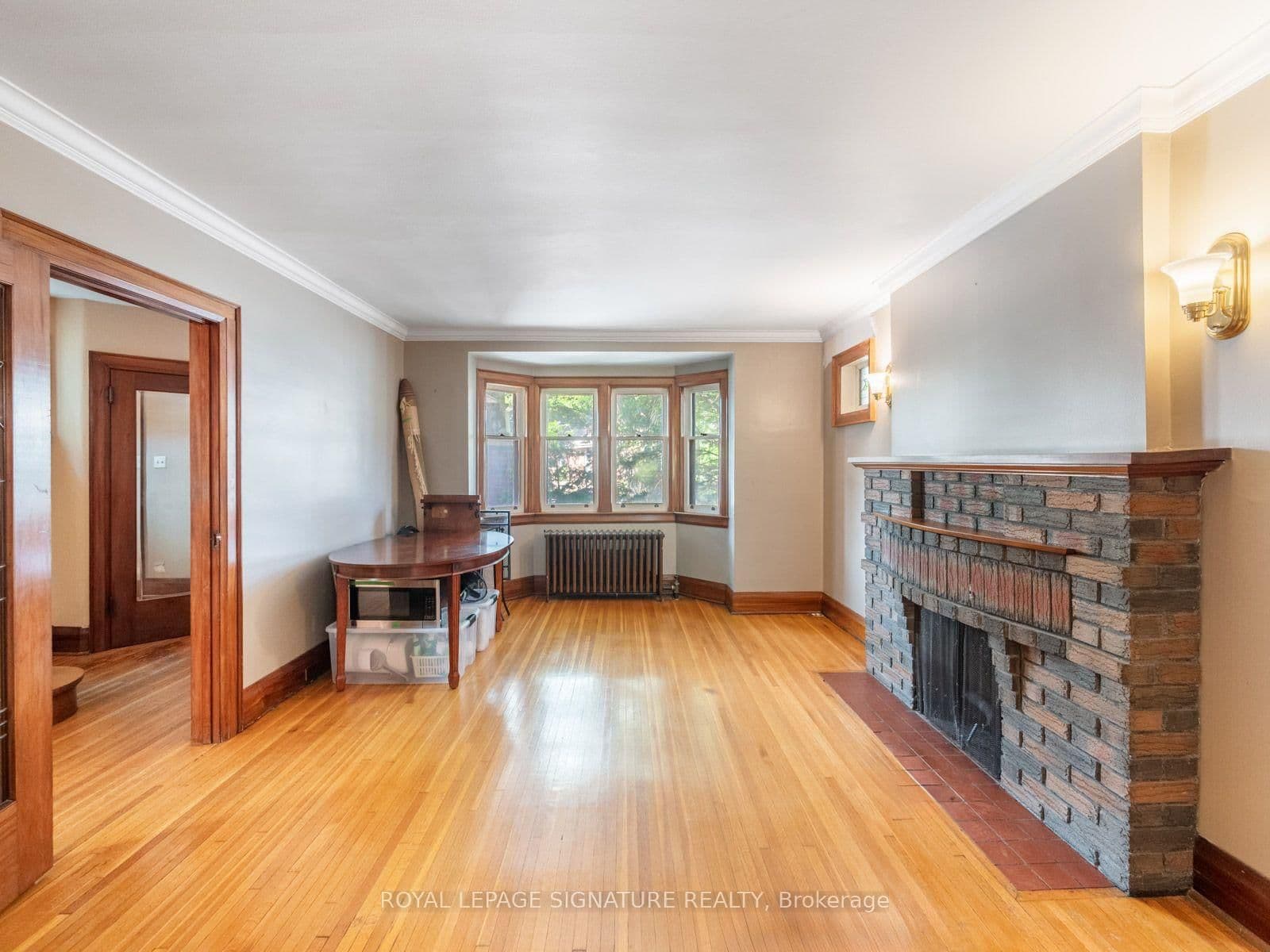 511 Donlands Avenue thumbnail 3