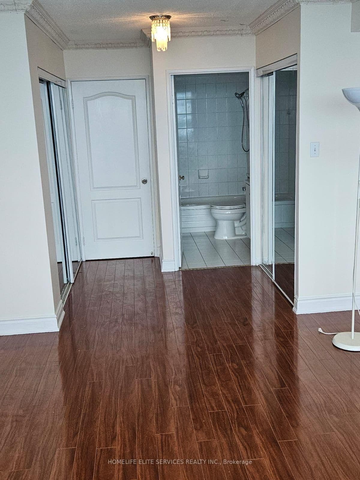 1 Greystone Walk Drive, Unit 979 thumbnail 8