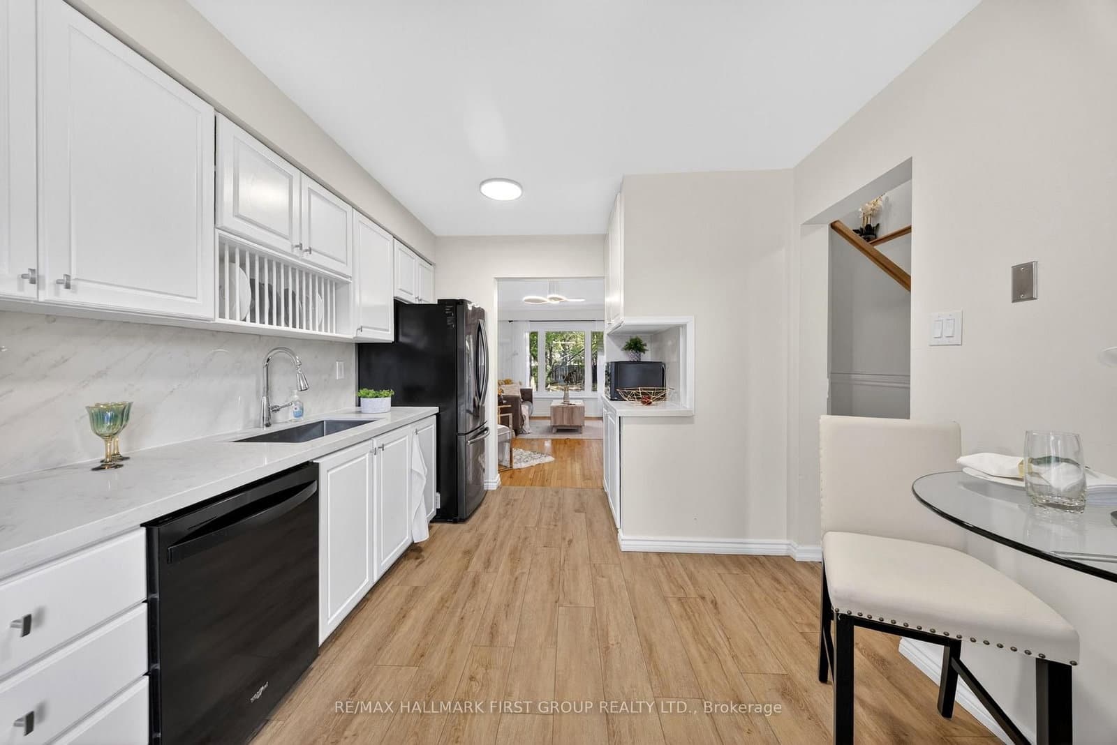 33 Harrison Court thumbnail 13