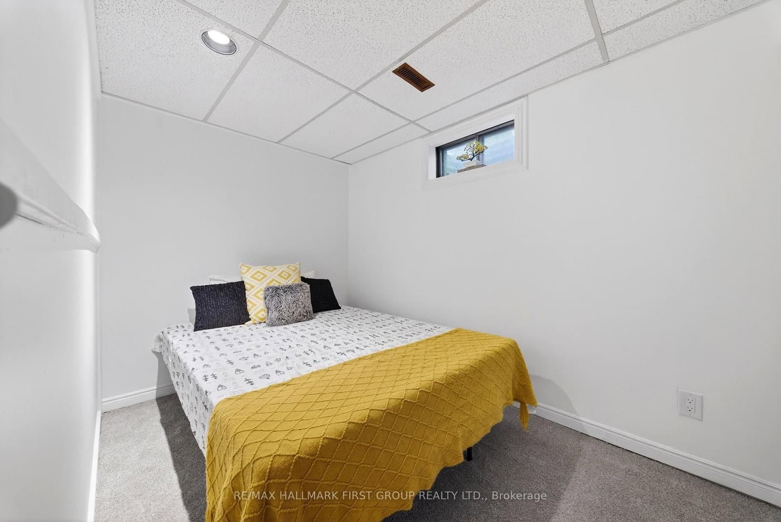33 Harrison Court thumbnail 39