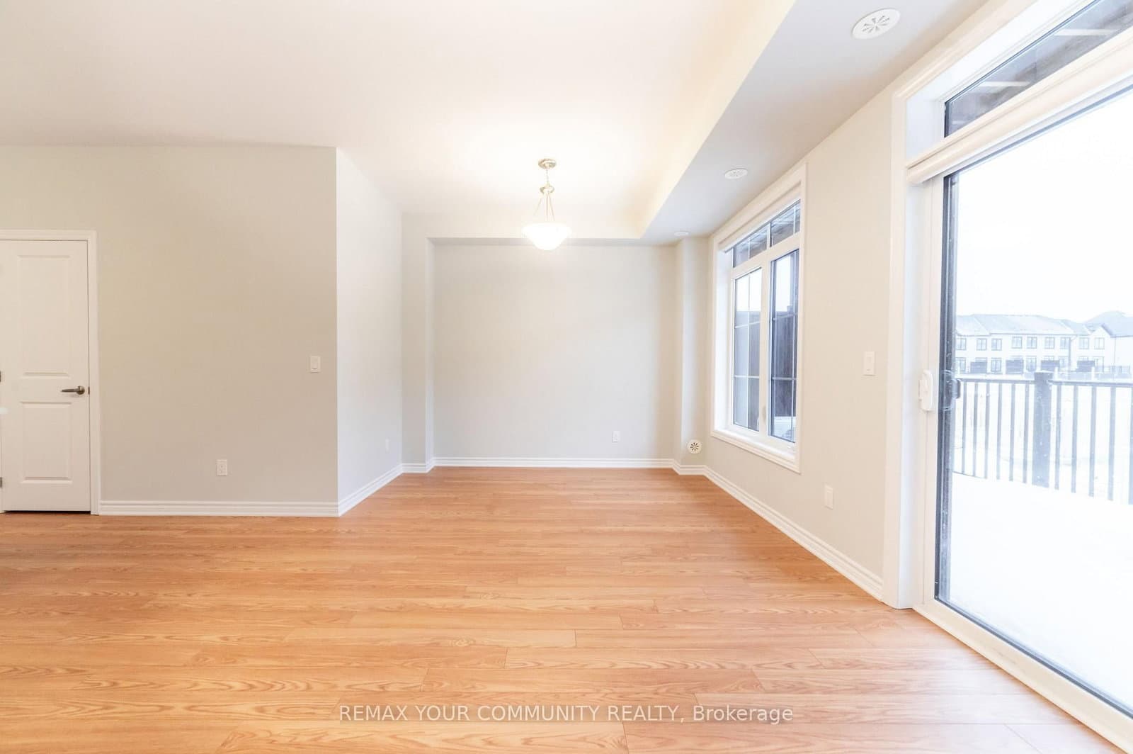 1028 Dyas Avenue thumbnail 11