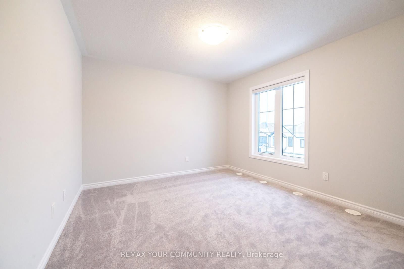 1028 Dyas Avenue thumbnail 13