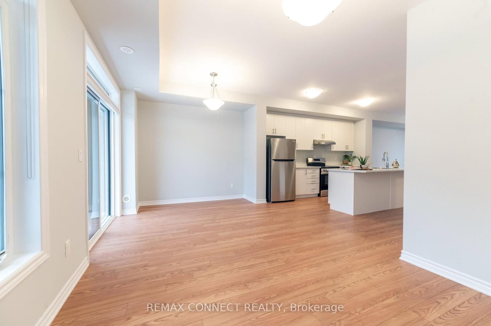 1028 Dyas Avenue thumbnail 9