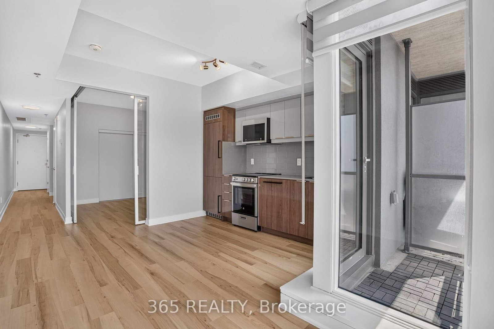90 Glen Everest Road, Unit 405 thumbnail 13