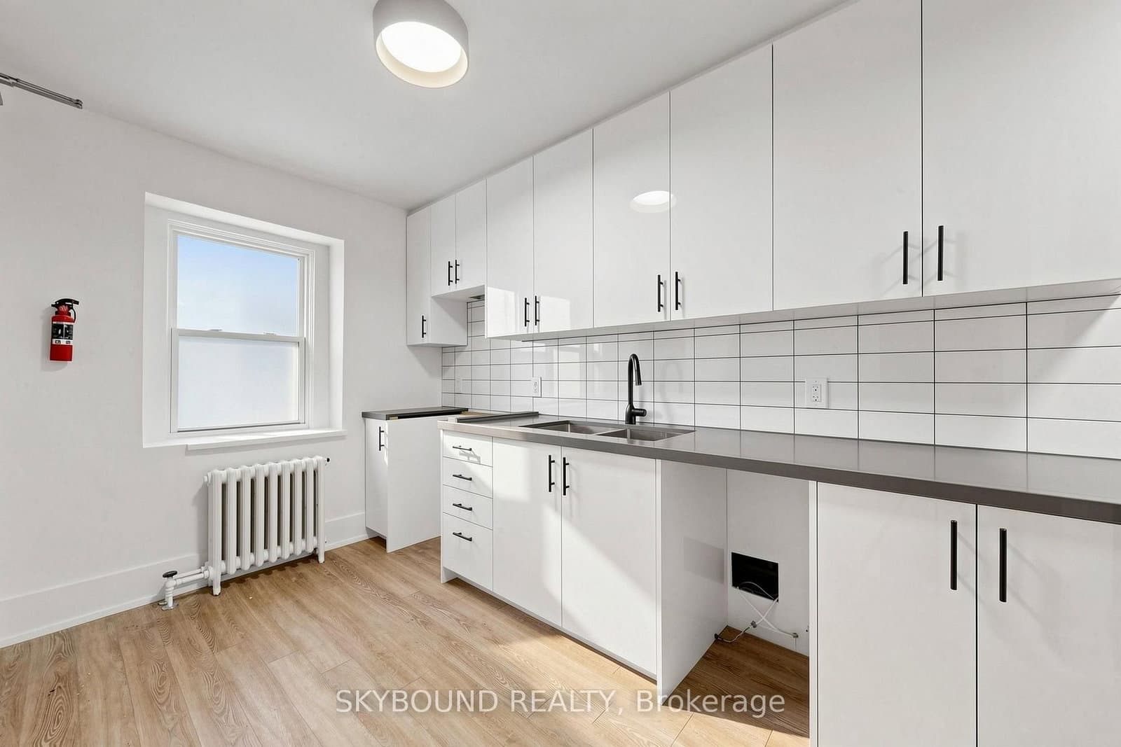 1165 Kingston Road, Unit 15 thumbnail 4