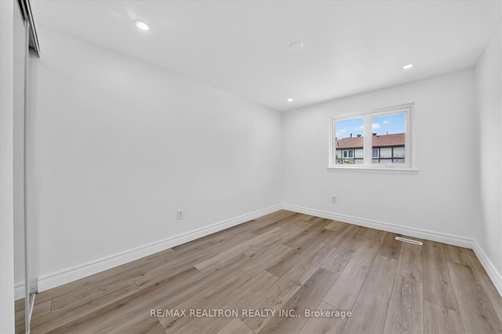 331 Trudelle Street, Unit 49 thumbnail 35