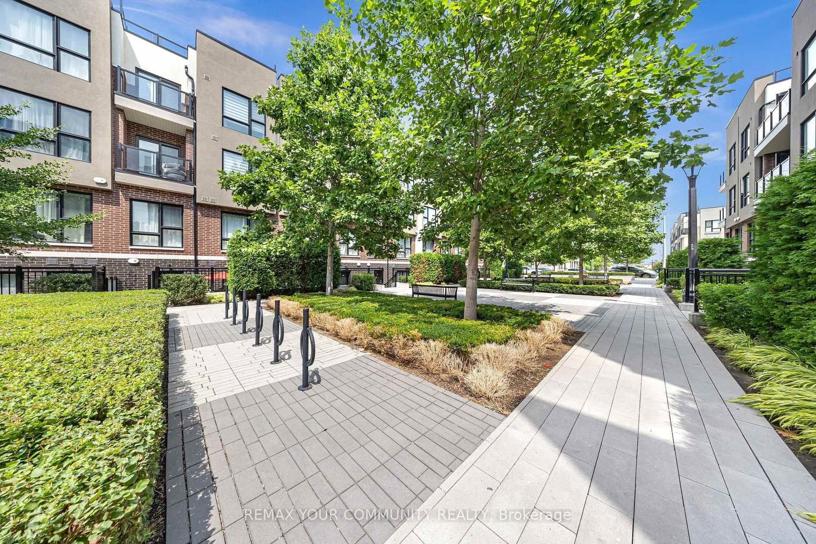 500 Kingbird Grove, Unit 120 thumbnail 4