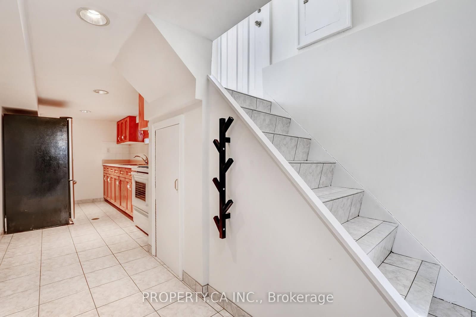 135 Cadorna Avenue thumbnail 24