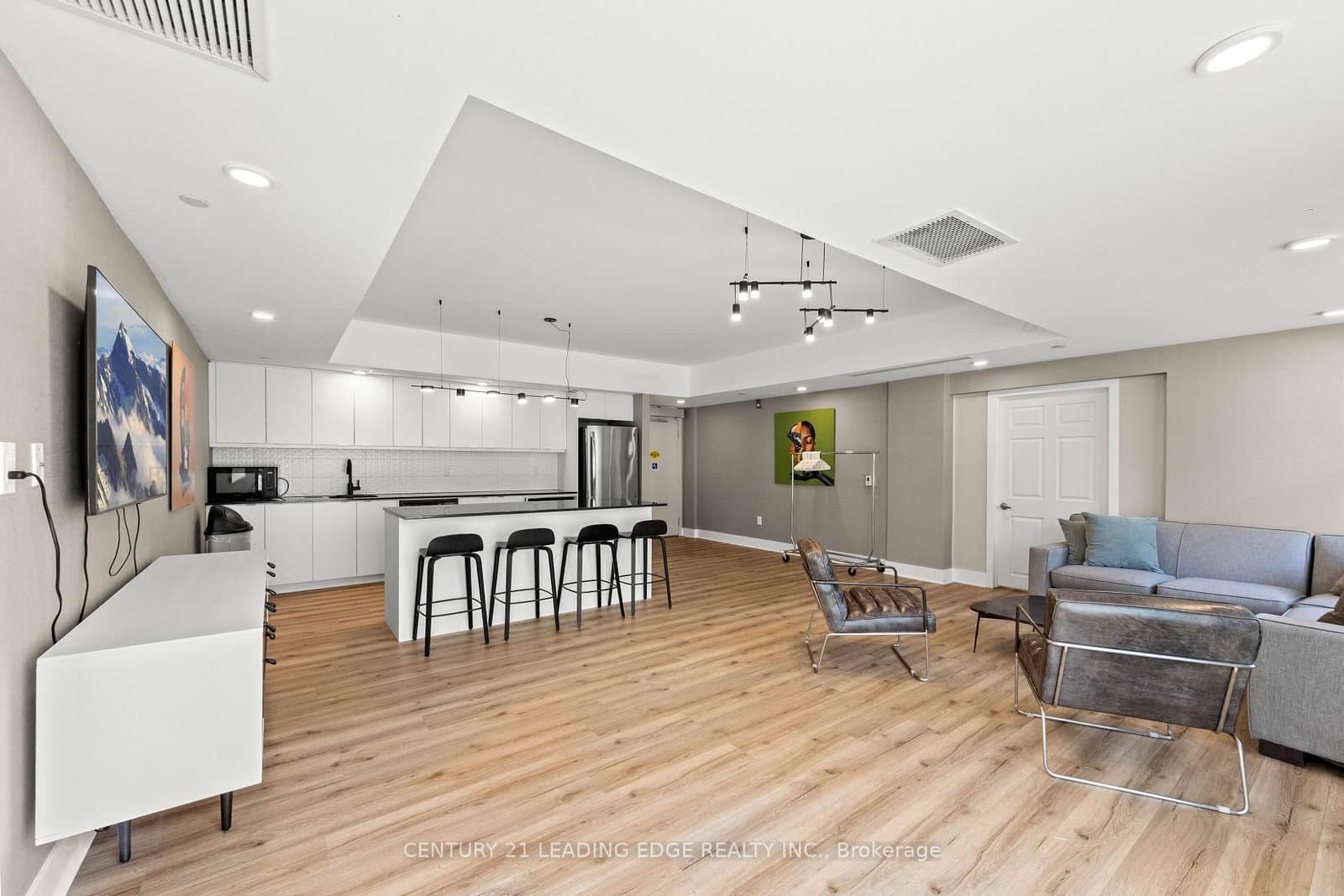 20 Orchid Place Drive, Unit 207 thumbnail 18