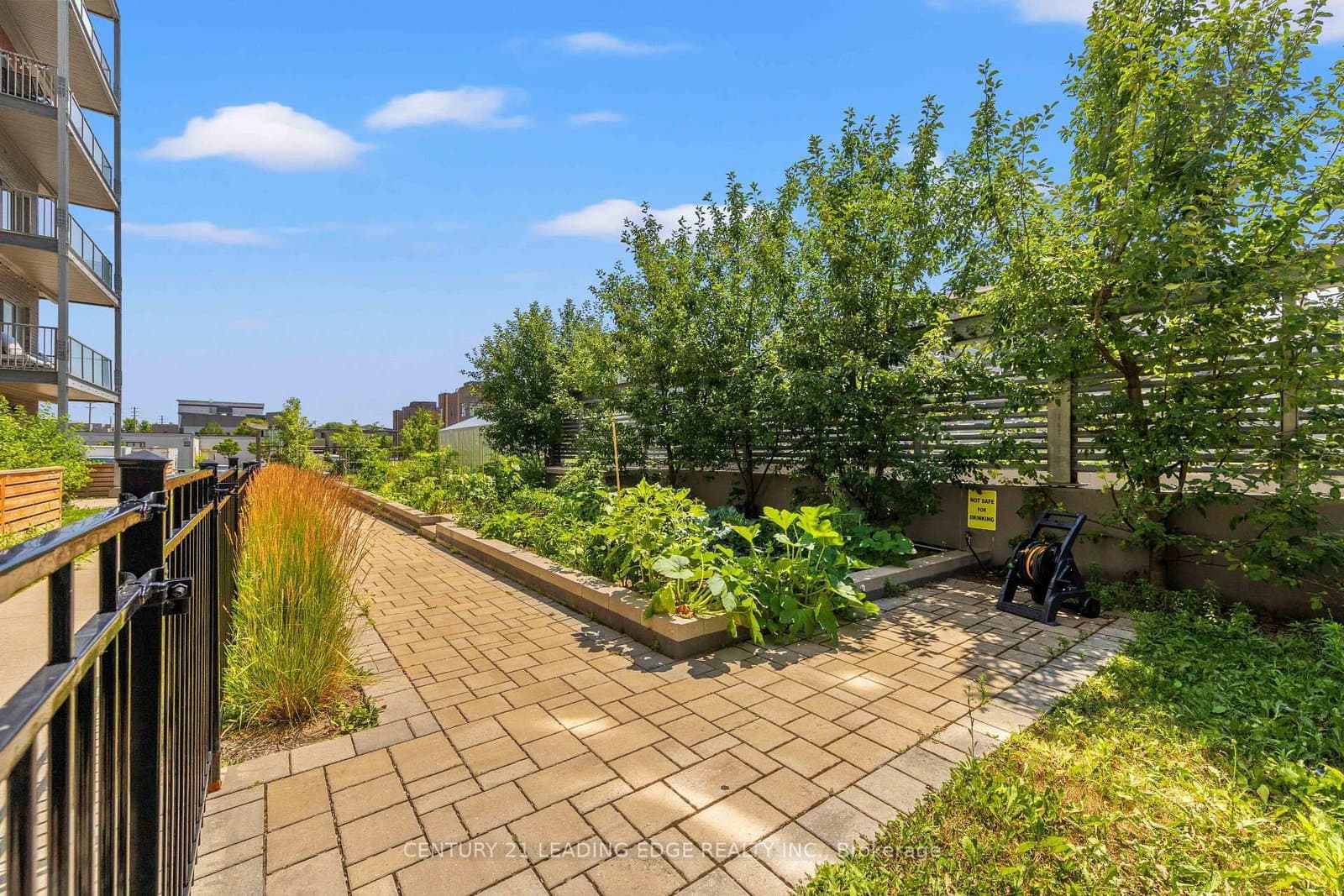 20 Orchid Place Drive, Unit 207 thumbnail 22