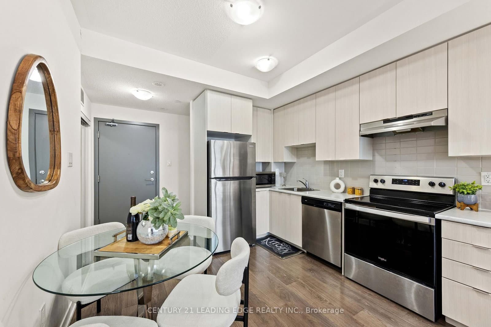 20 Orchid Place Drive, Unit 207 thumbnail 45