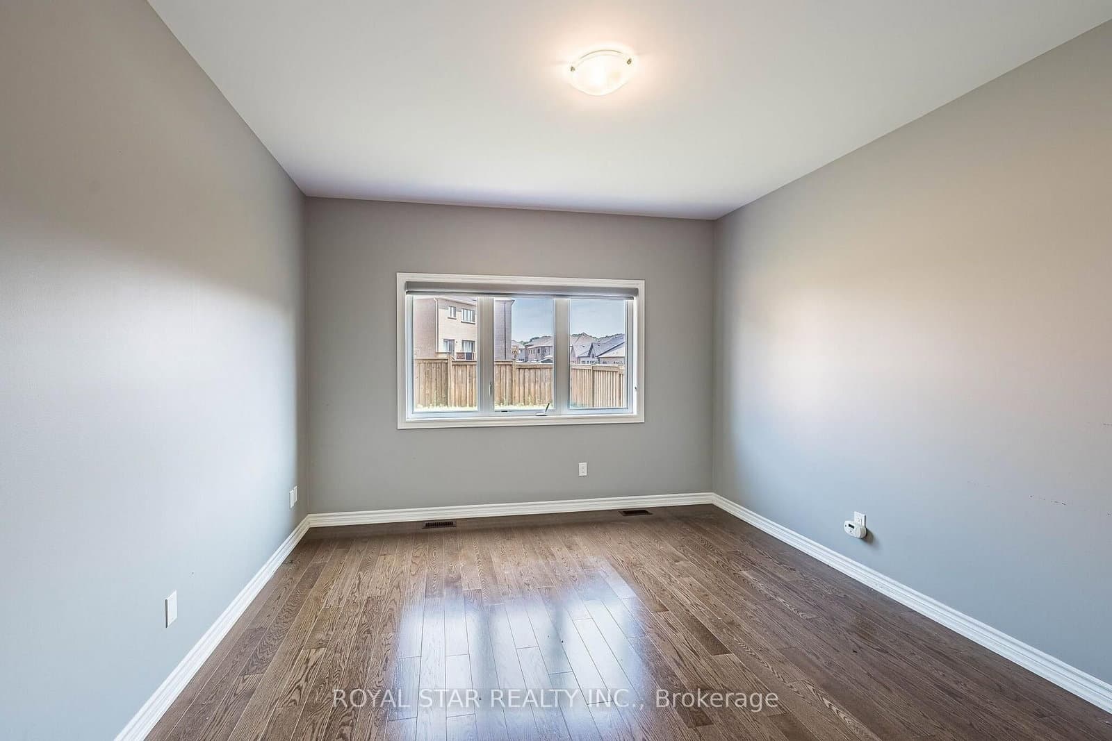 249 Fleetwood Drive thumbnail 26
